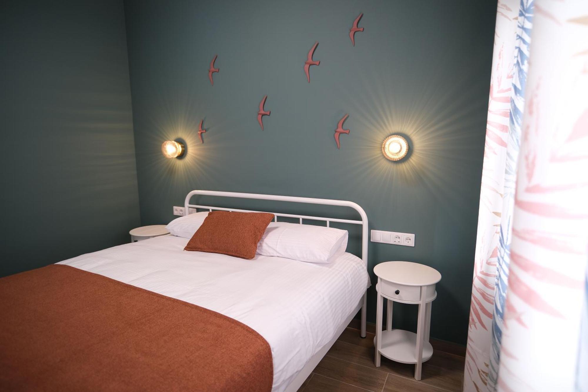 Caravin Wanderhome, 5 Min From Metro Nea Ionia Athens Ngoại thất bức ảnh