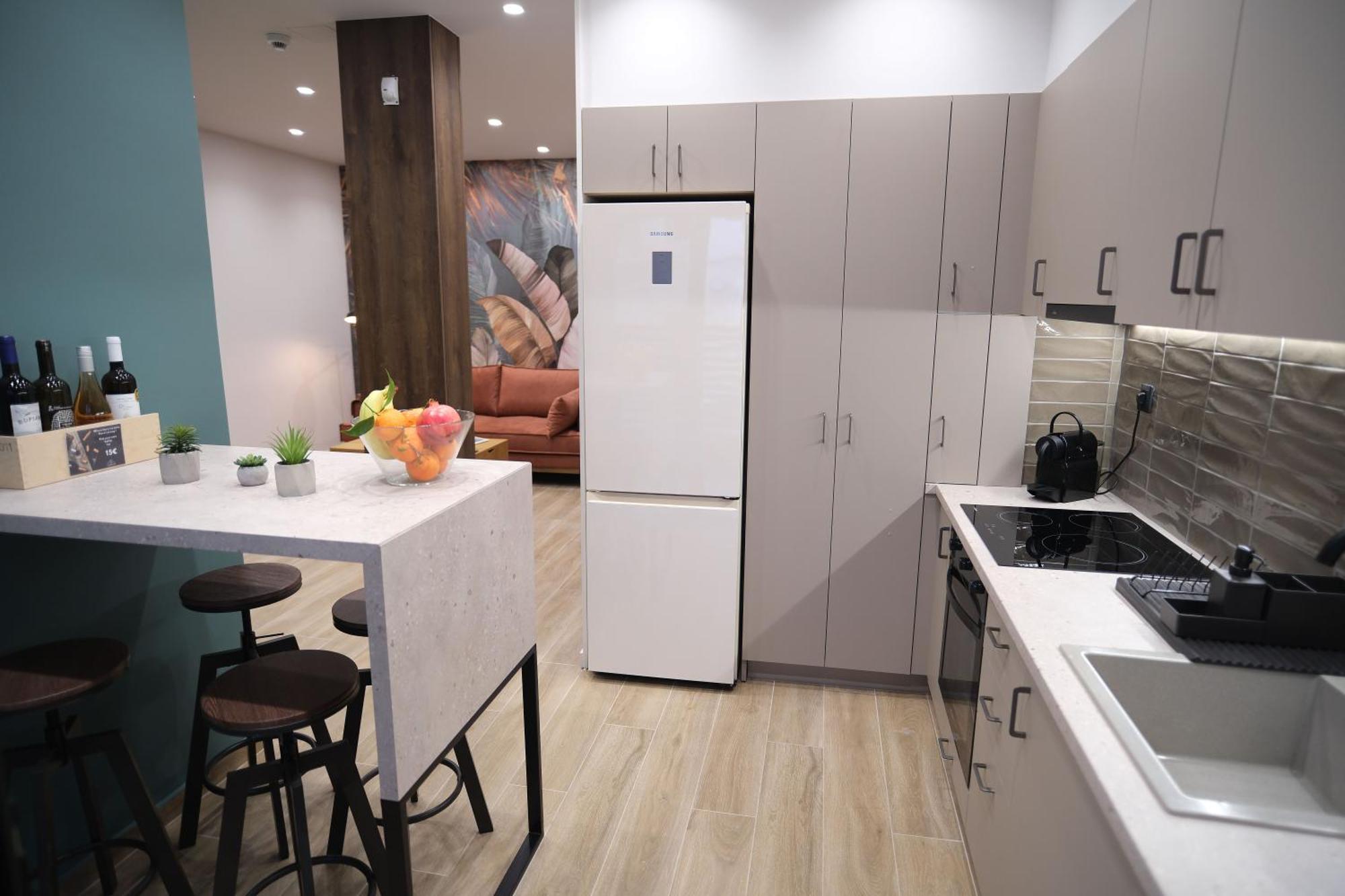 Caravin Wanderhome, 5 Min From Metro Nea Ionia Athens Ngoại thất bức ảnh